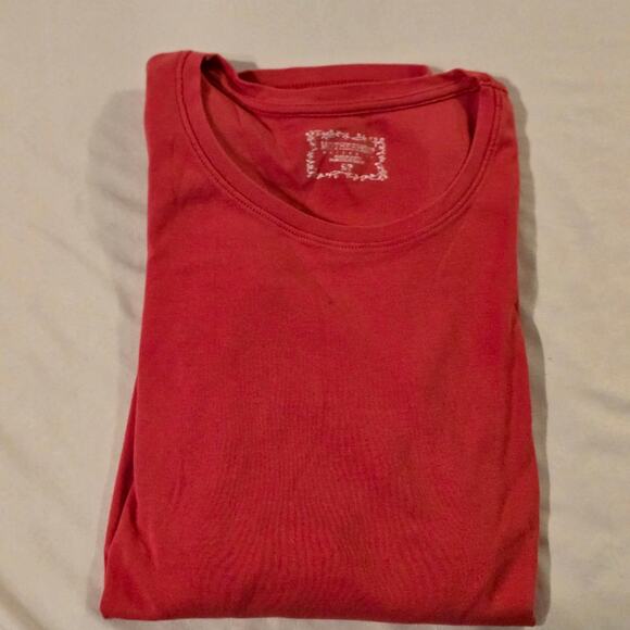 Small Red Motherhood Maternity Shirt - Picture 2 of 6